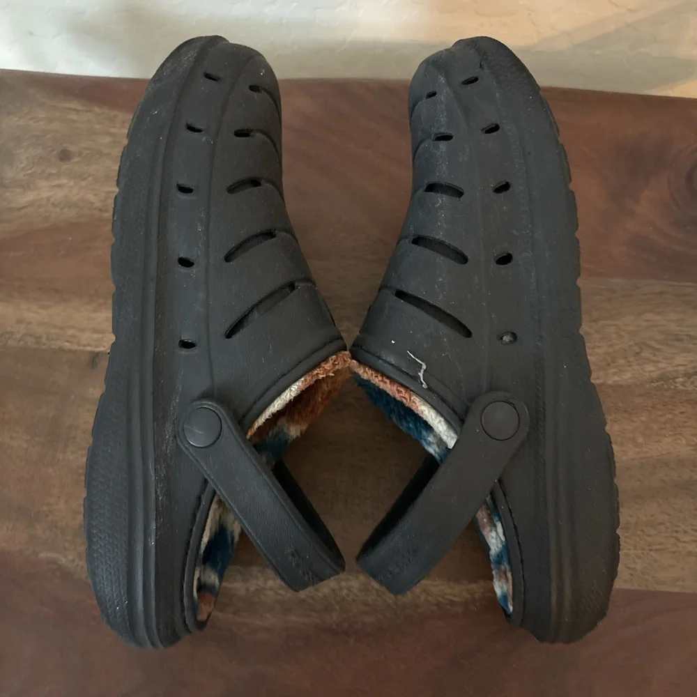 Rugged Shark Big Boys black Lined EVA Clog Size 3